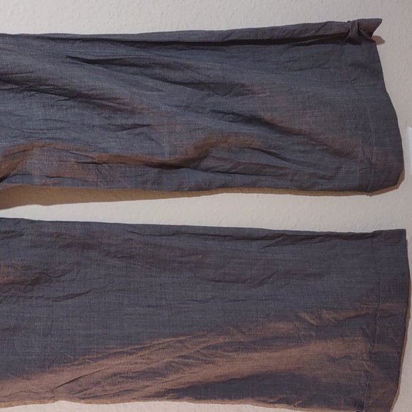 SLIGHTLY USED BANANA REPUBLIC MARTIN FIT PANTS SIZE 4 COLOR GRAY 85%WOOL 15%SILK - Picture 9 of 10